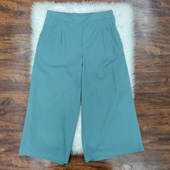 The North Face Relaxed Fit Standard Wide Leg Culotte Pants Women's Size 14 - Picture 2 of 10